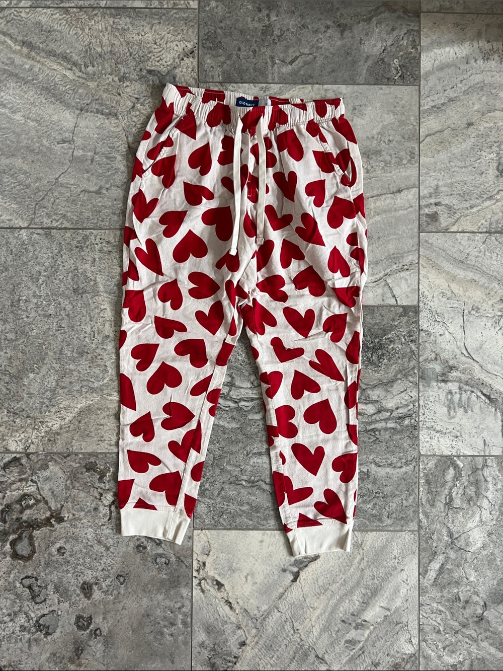 Old Navy White Pajama Joggers with Red Heart Print